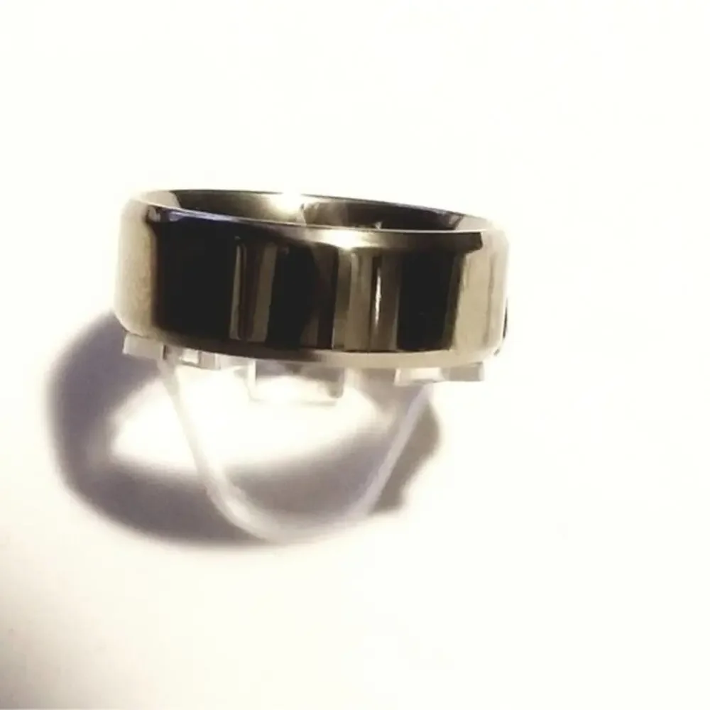 New‎ titanium men's ring size 8